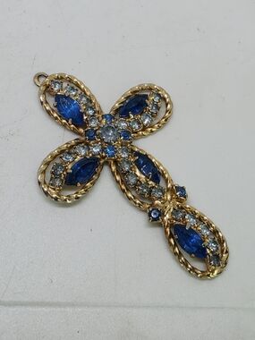 Byzantine Style Gold Tone Blue Rhinestone Cross Pendant Vtg Religious Necklace